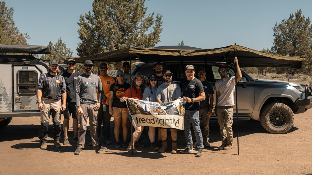 Group photo of Tread Lightly! clean up at Clines Butte OHV